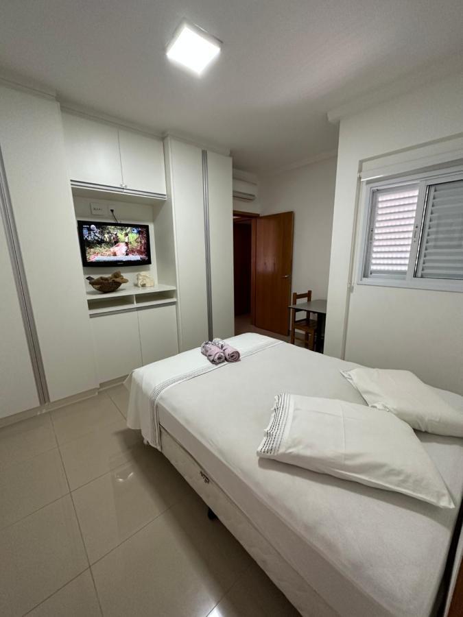 Frodo-Apto Magnifico Com Wifi , 2 Dorm São Carlos Kültér fotó